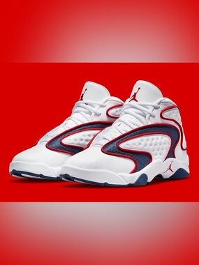 Womens Air Jordan Womens
SKU: 133000-100 White size6